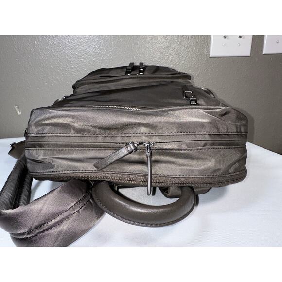 Tumi Voyageur Carson Backpack Taupe Leather Trim Laptop Travel Lightweight Bag - Picture 6 of 15